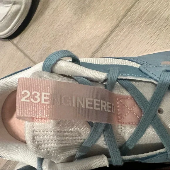 NWT Nike Air Jordan 200E  blue/pink women’s size 8.5 - Picture 4 of 4